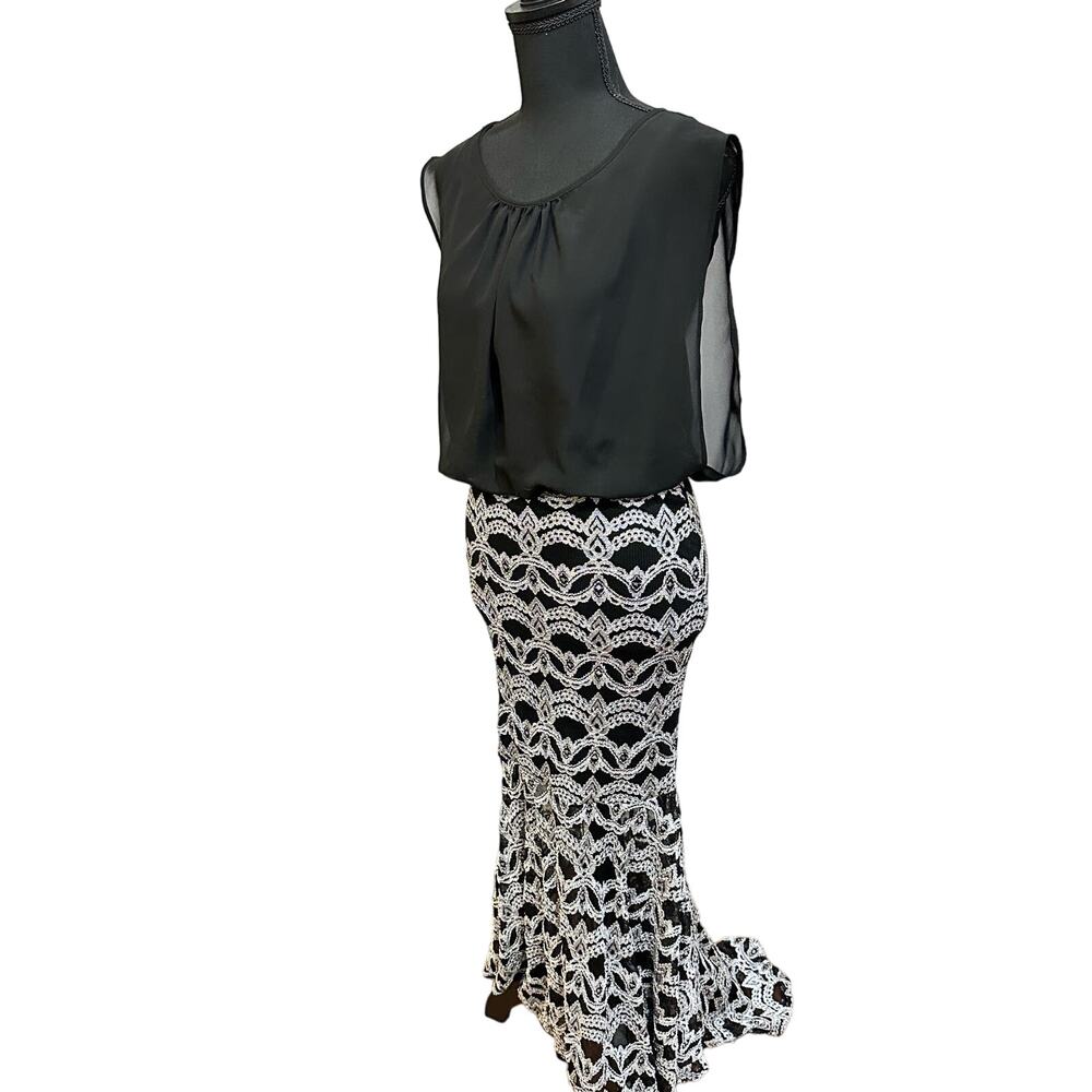 Women Silver Black High- Low lace maxi Bodycon Mermaid dress Size (S)